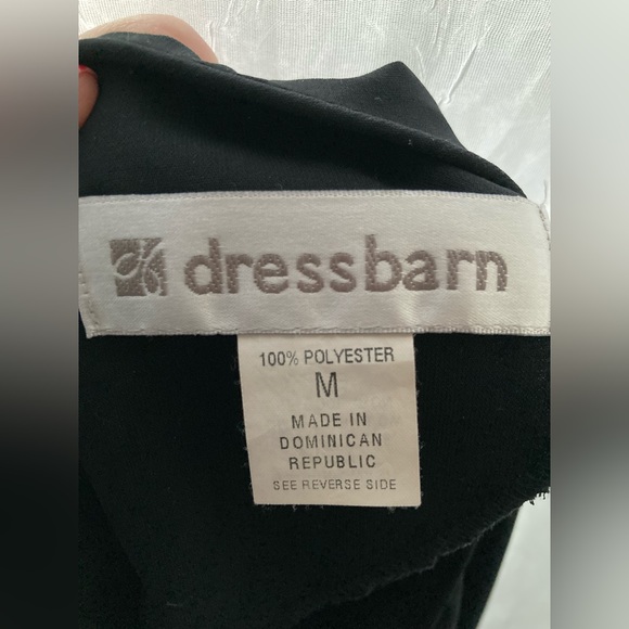 Dress Barn Light Material, Short-sleeved Black Basic Top for Work or Play Size M - Picture 4 of 5